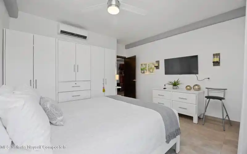 Plaza 314 210 -00017 (1)