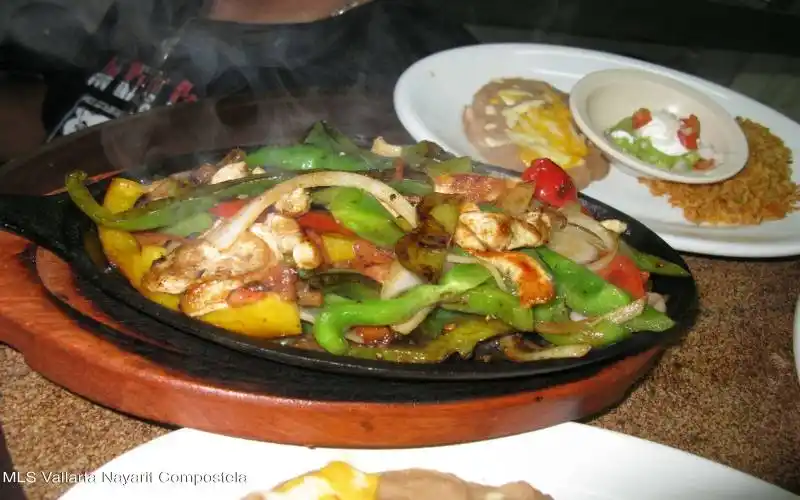Nacho Daddy Chicken Fajitas