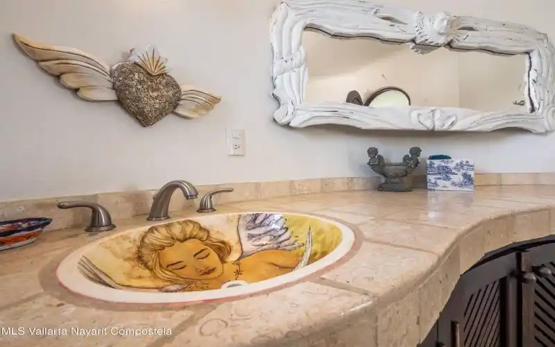 Master bedroomJPG