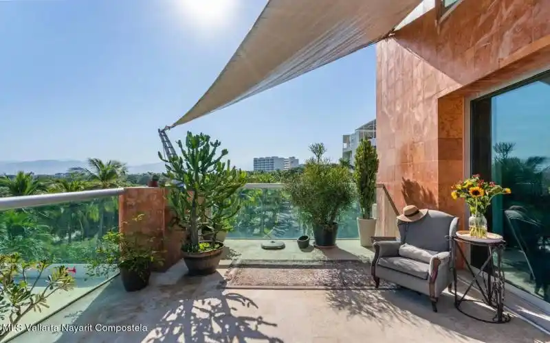 WhatsApp Image 2025-09-28 at 9.22.19 AM