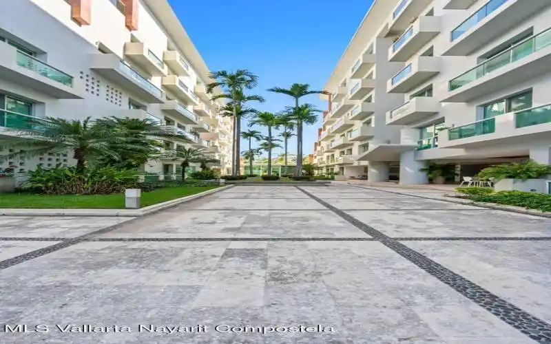 WhatsApp Image 2025-09-28 at 9.22.21 AM