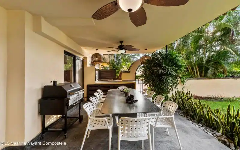 Terraza mesa lateral