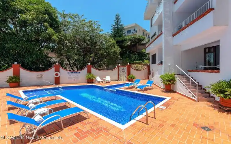 Pool 5