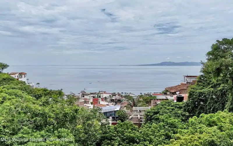 DJI_20250825114700_0040_D
