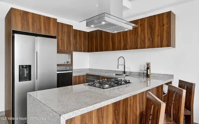 15.KITCHEN 1
