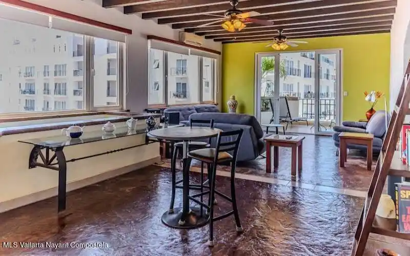 Loft 1 upper living_dining-min