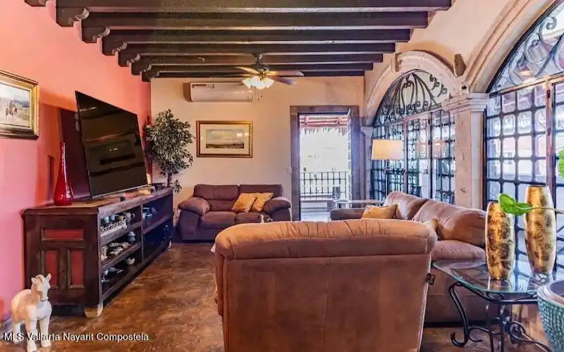 Loft 2 living-min