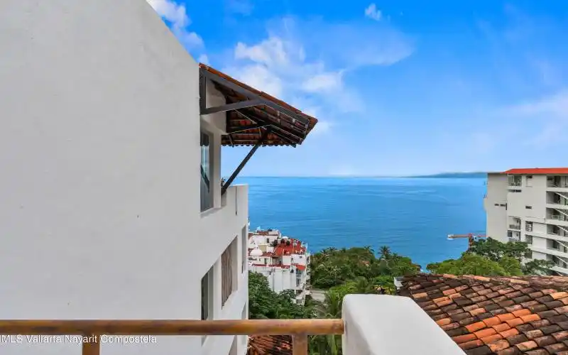 Balcony Room 2