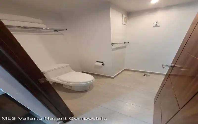 Torre Condomar 731 bano