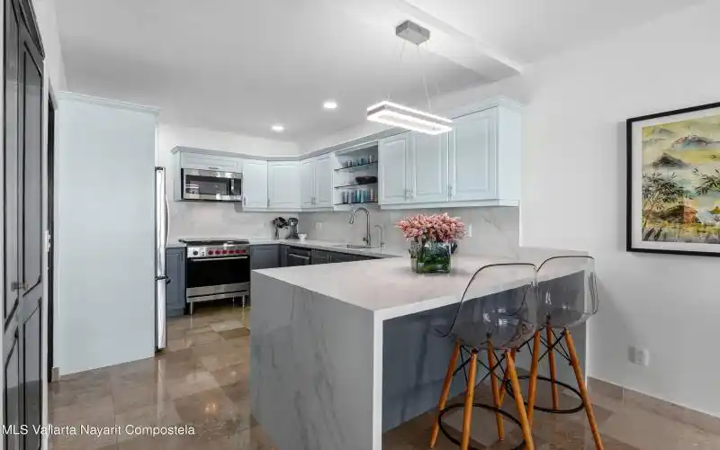 Kitchen - Cocina