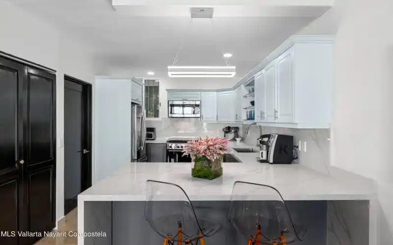 Kitchen - Cocina
