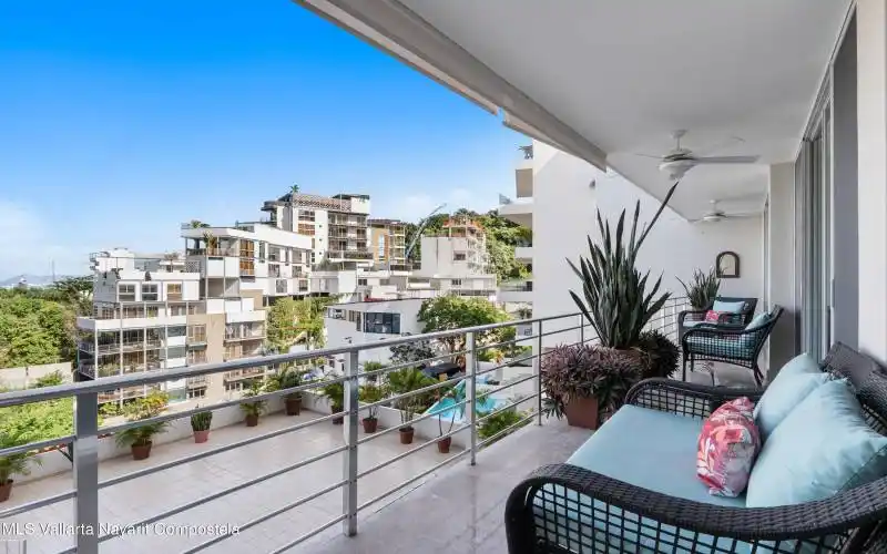 Terrace & Views - Terraza y Vistas