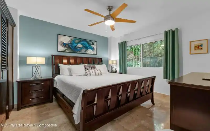 Second Bedroom - Segunda recamara