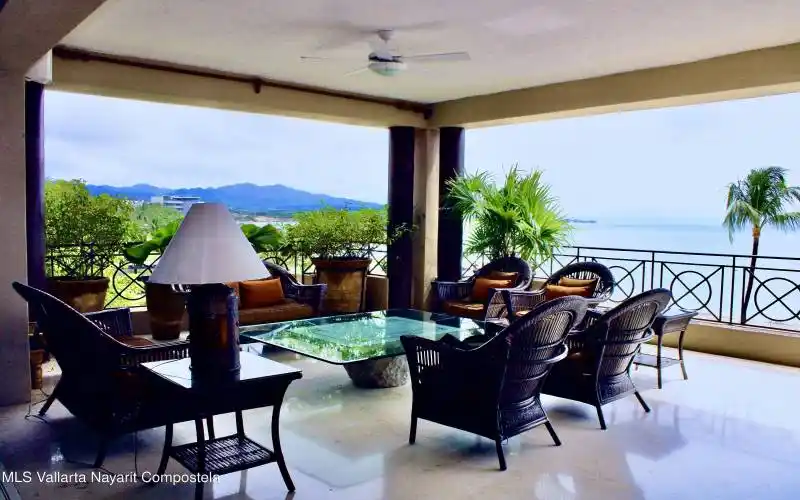 Terrace 4