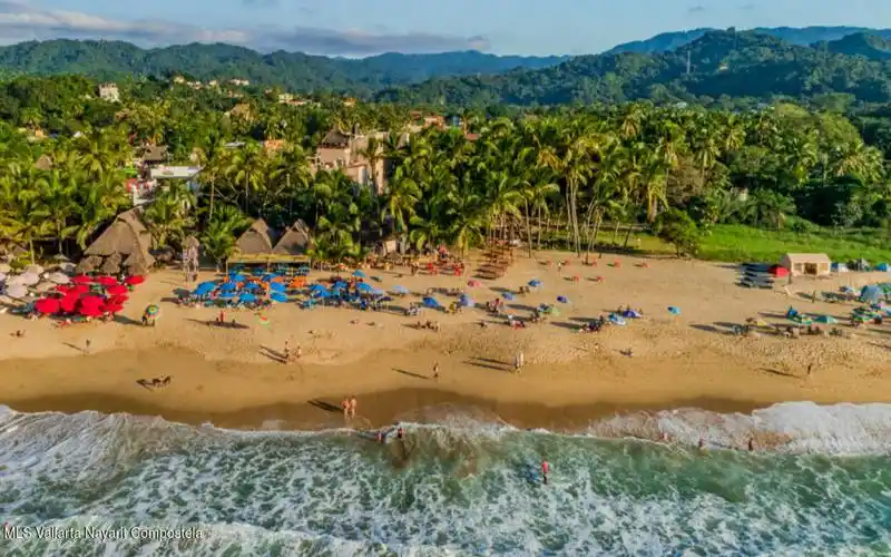 40 San Pancho beach
