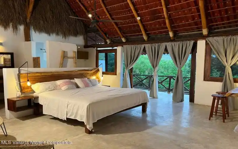 WhatsApp Image 2025-09-24 at 17.24.08 (1