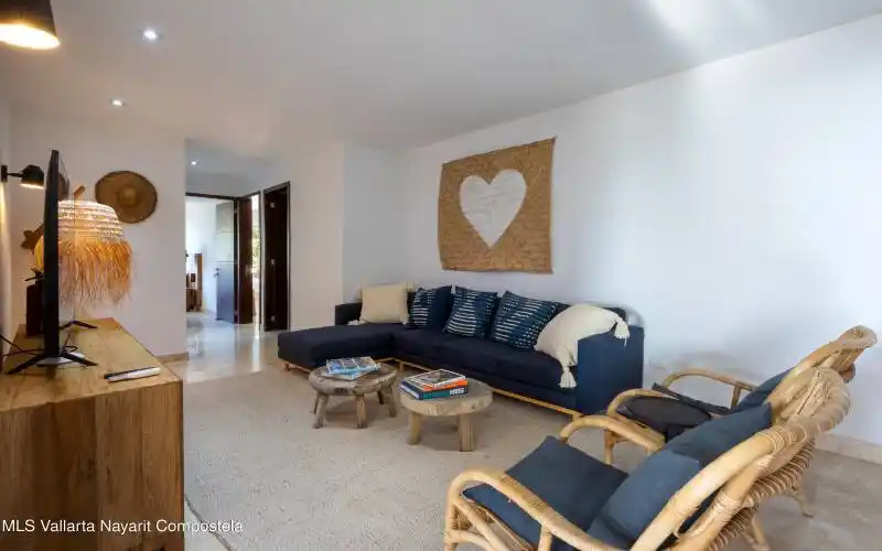 Pajaro de Fuego 301 (14)