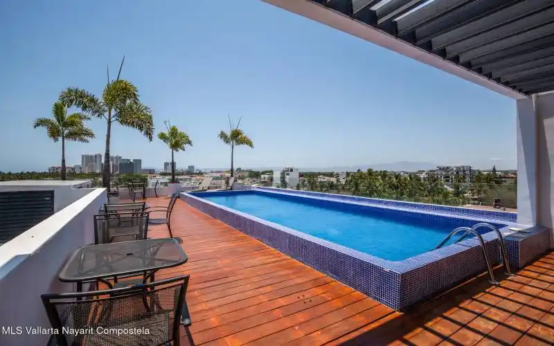 Cambria Common Areas - 00008