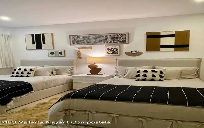 5984ad6f-50ca-4e2f-9e28-59145aeb99a8