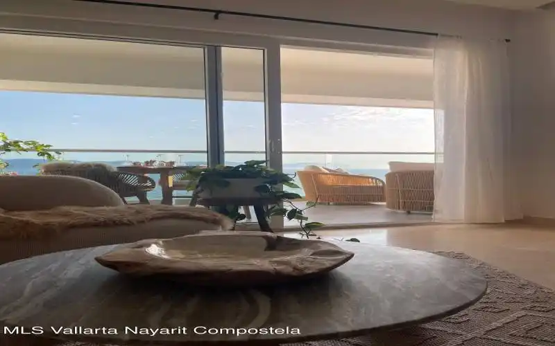 985d801b-cba6-4244-aed1-52d171cadc17