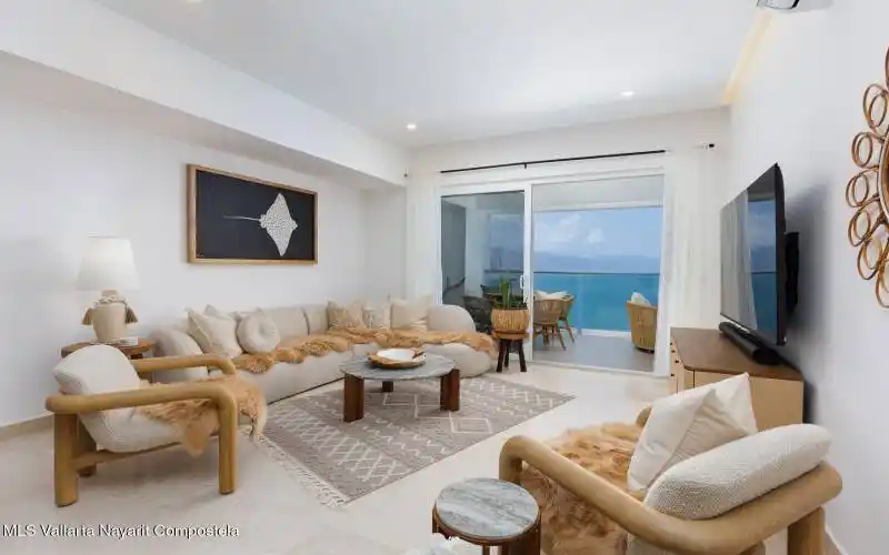 473ff996-52d9-49e1-8d88-2e12e185a62d