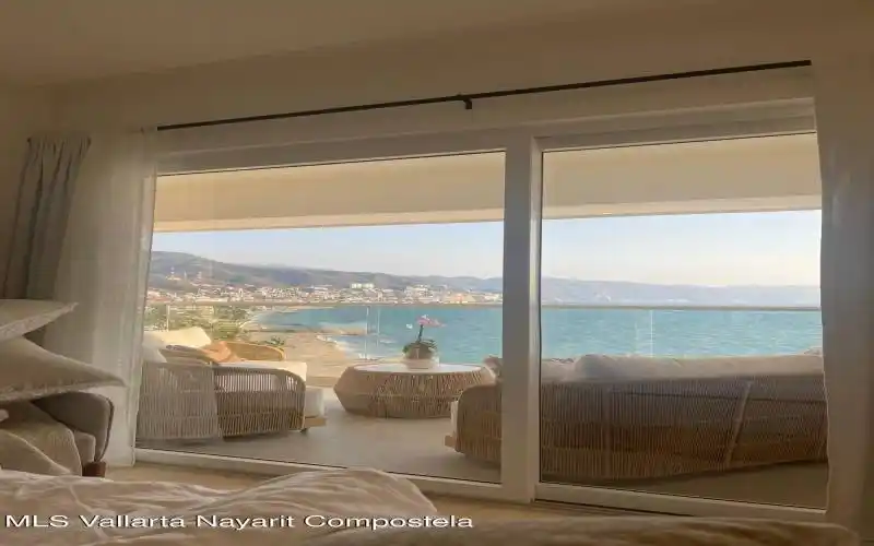 443d5eef-23ca-4553-aef0-225e15cbb883