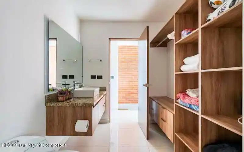 WhatsApp Image 2025-11-10 at 1.50.44 PM