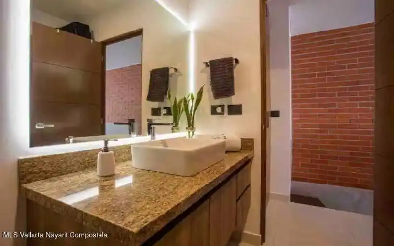 WhatsApp Image 2025-11-10 at 1.50.44 PM