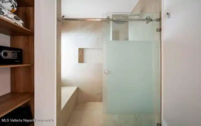 WhatsApp Image 2025-11-10 at 1.50.44 PM