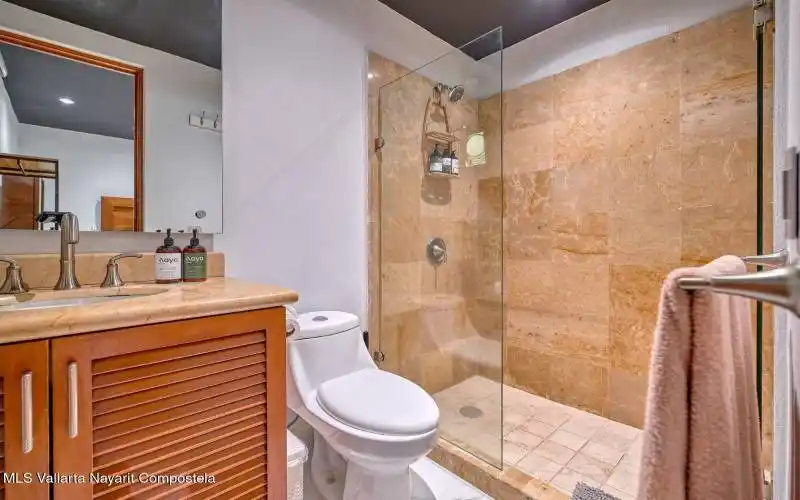 WhatsApp Image 2025-10-14 at 4.28.27 PM