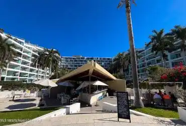 Buiding & common Area