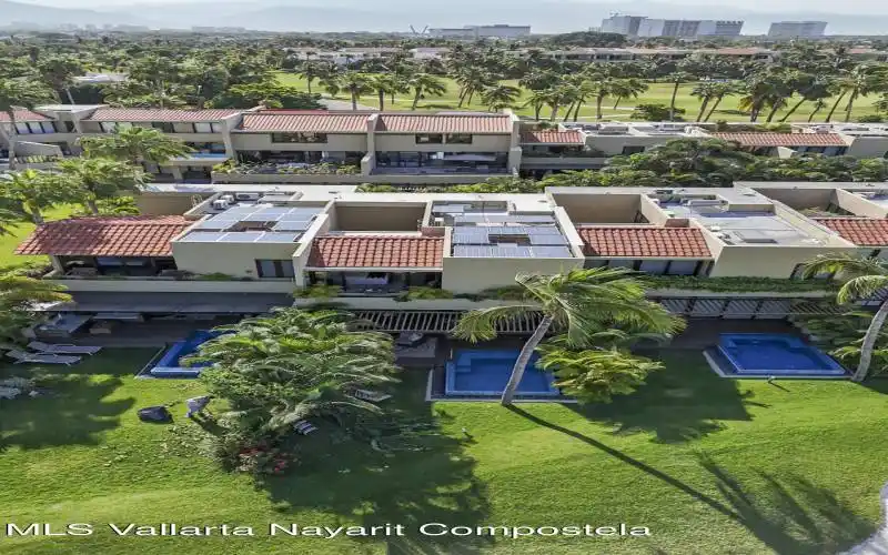 DJI_20251112003241_0005_D