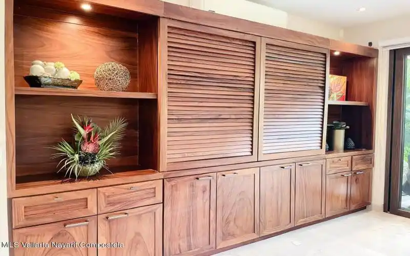 1bbcfe9a-88c1-4985-81a4-03a75de61716