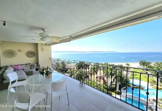 655 Av Paseo de la Marina, Puerto Vallarta, JALISCO, 3 Bedrooms Bedrooms, 0 ,3 BathroomsBathrooms,Condo,For Sale,Av Paseo de la Marina,0,41387