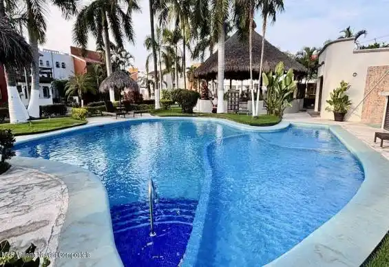 13209183-51e1-48d7-9deb-b788668d26c1