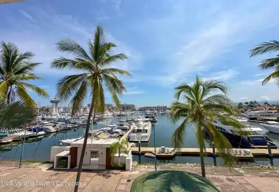 159 Paseo de la Marina Sur, Puerto Vallarta, JALISCO, 2 Bedrooms Bedrooms, 0 ,2 BathroomsBathrooms,Condo,For Sale,Paseo de la Marina Sur,0,41706