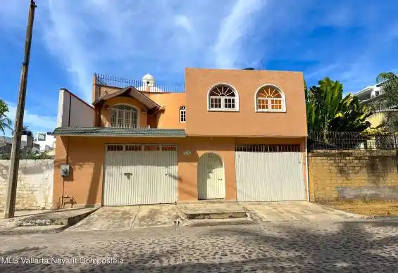 249 Niza, Puerto Vallarta, JALISCO, 5 Bedrooms Bedrooms, 0 ,4.5 BathroomsBathrooms,House,For Sale,Niza,0,42043