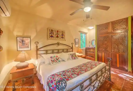 2284 Francisco Medina Ascencio, Puerto Vallarta, JALISCO, 2 Bedrooms Bedrooms, 0 ,1 BathroomBathrooms,Condo,For Sale,Francisco Medina Ascencio,0,42009