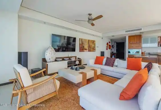 2485 Blvd. Fco. Medina Ascencio, Puerto Vallarta, JALISCO, 4 Bedrooms Bedrooms, 0 ,3.5 BathroomsBathrooms,Condo,For Sale,Blvd. Fco. Medina Ascencio,0,37400