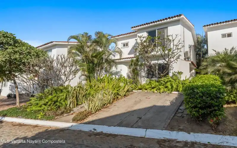 House For Sale - 0 - 3 Bedrooms - 3 Bathrooms - Price $339,000 - 42786