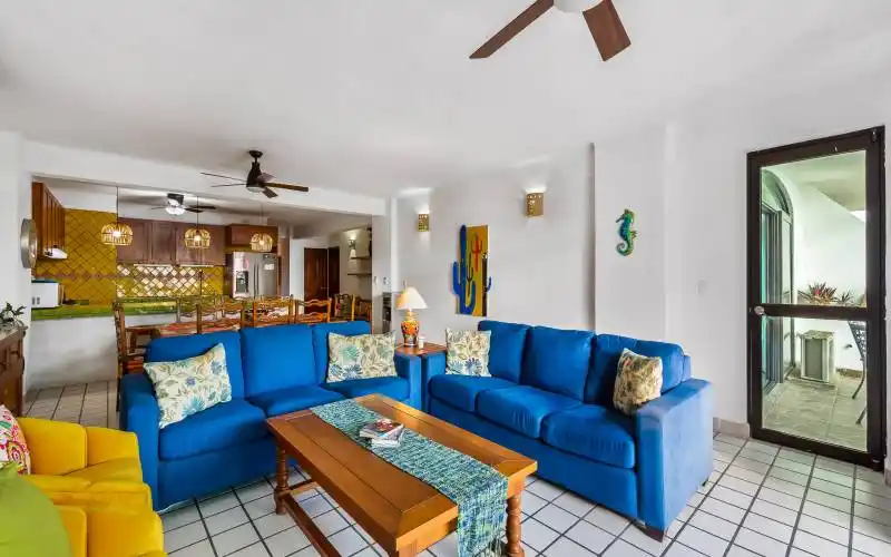 006_Brisas Vallarta 103Living room 4